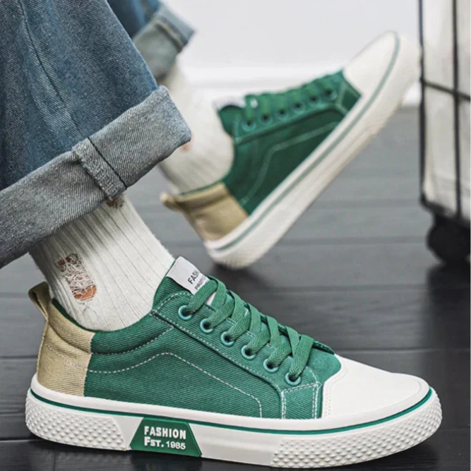 Men's Classic Trainers, Lace-Up Sneakers - view 8