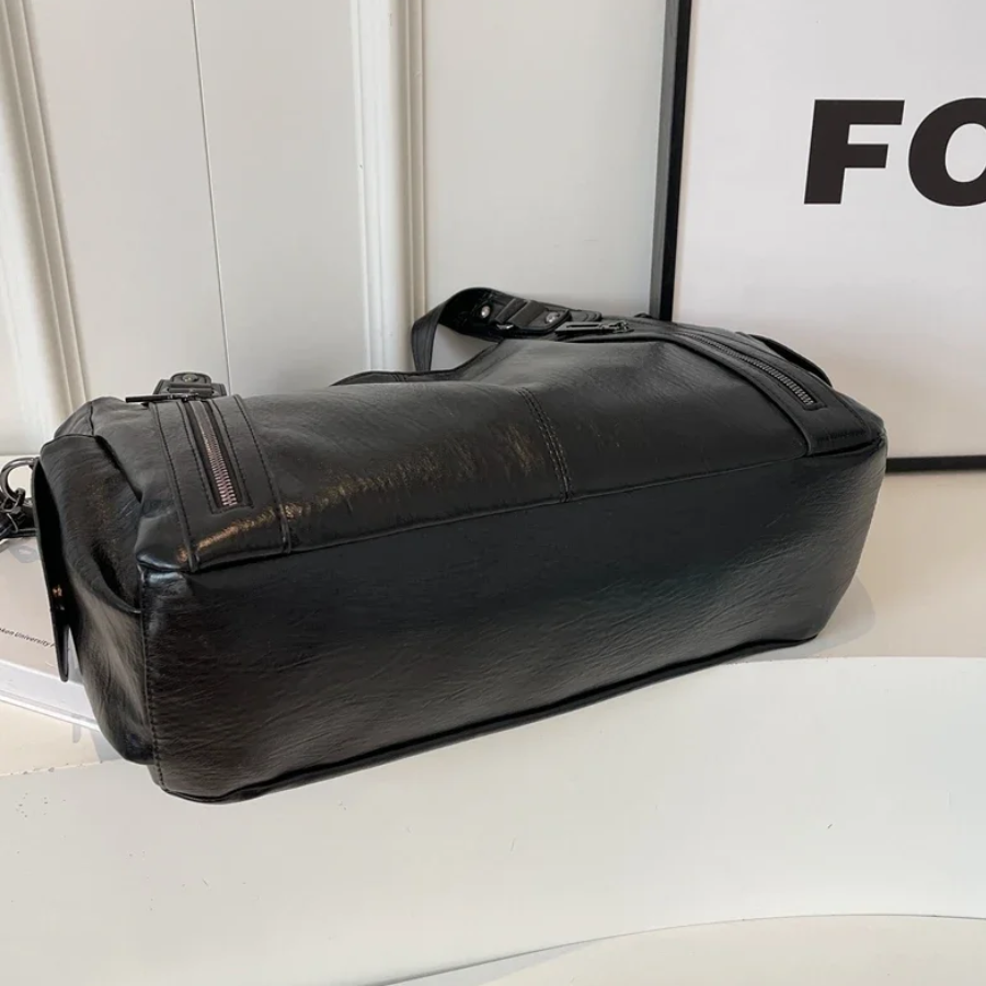 Amber | Practical Shoulder Bag