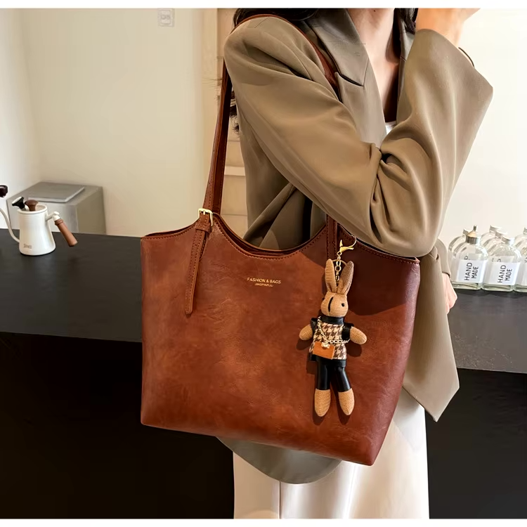Cecilia | Rustic Edge Tote Bag