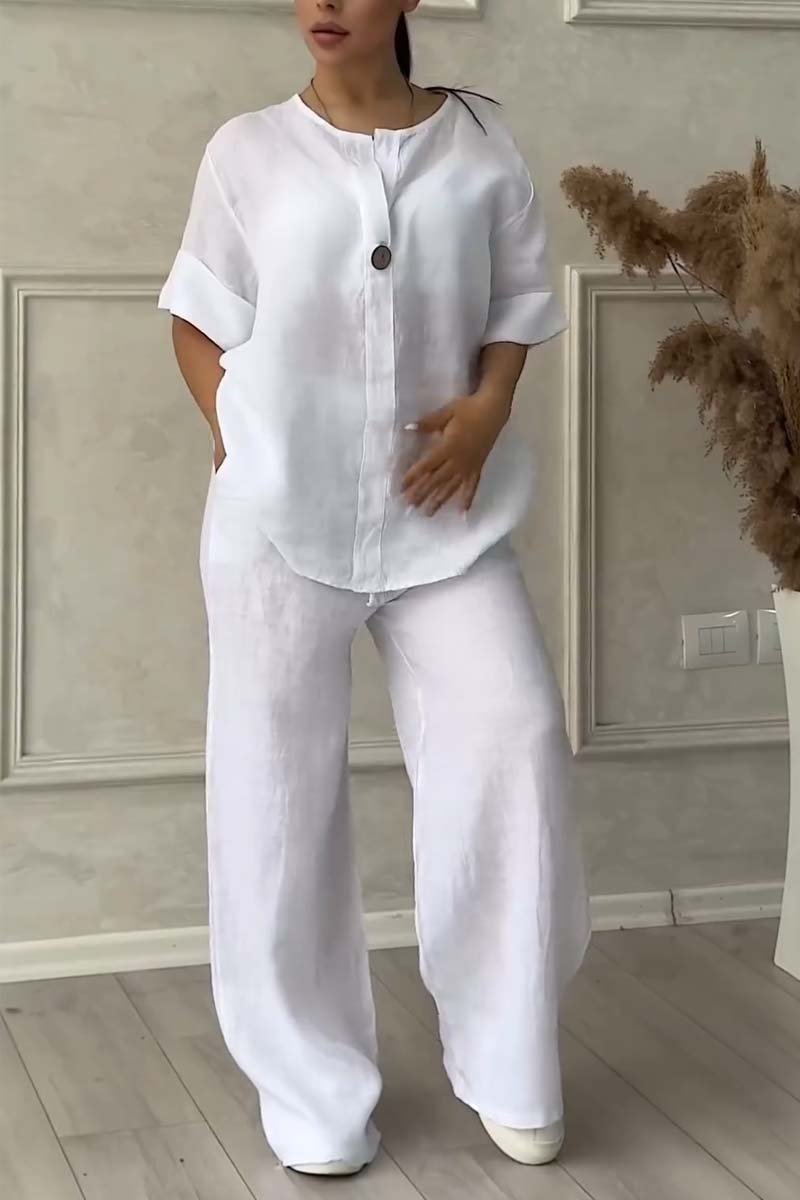 Aina | Casual Two-Piece Set With Button Detail